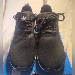 Adidas womens 8.5 black worn once